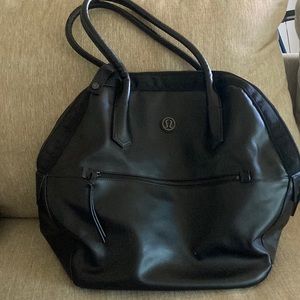 Lulu lemon carry on bag